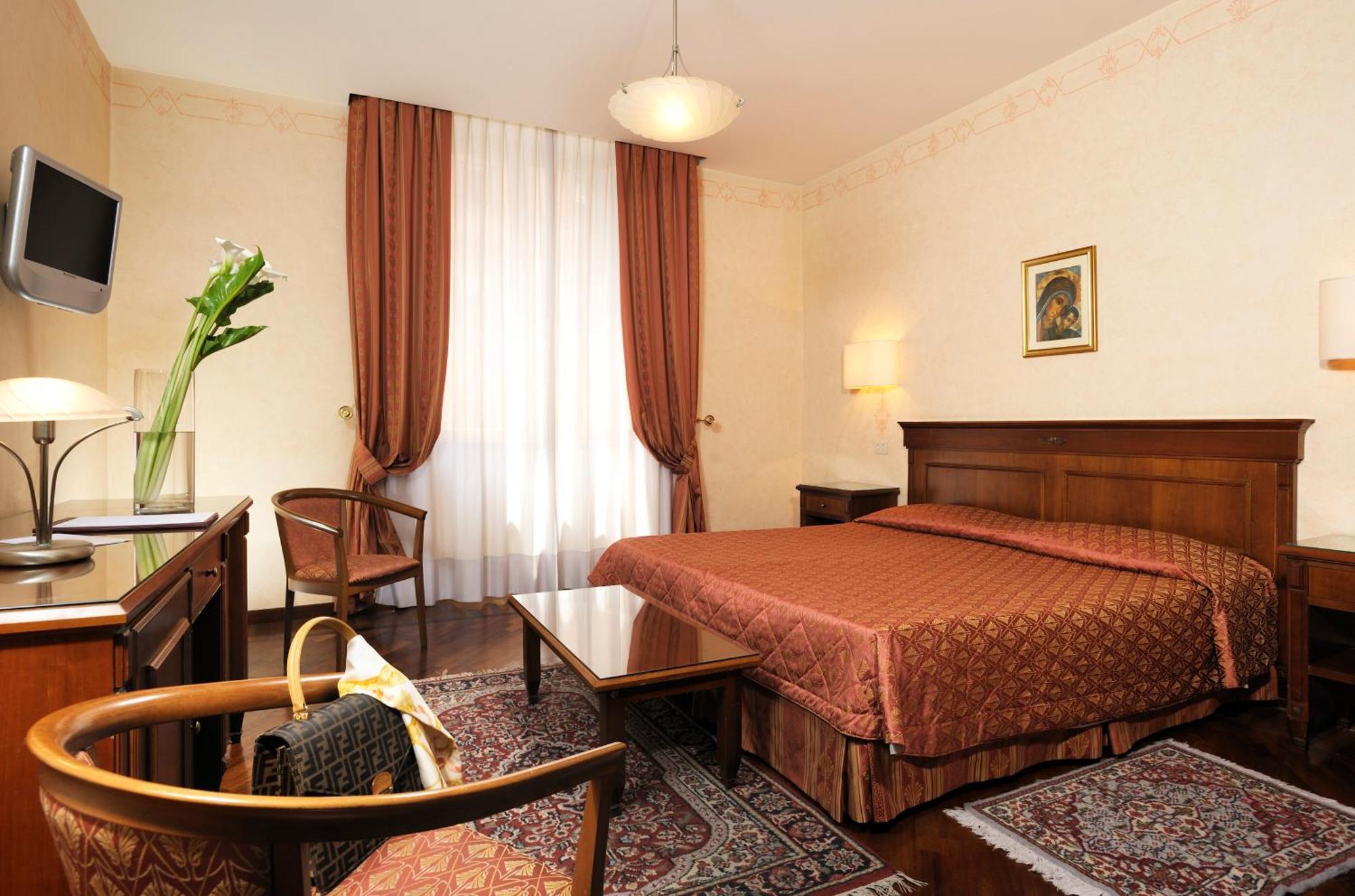 Double Room,705472207:JPEG