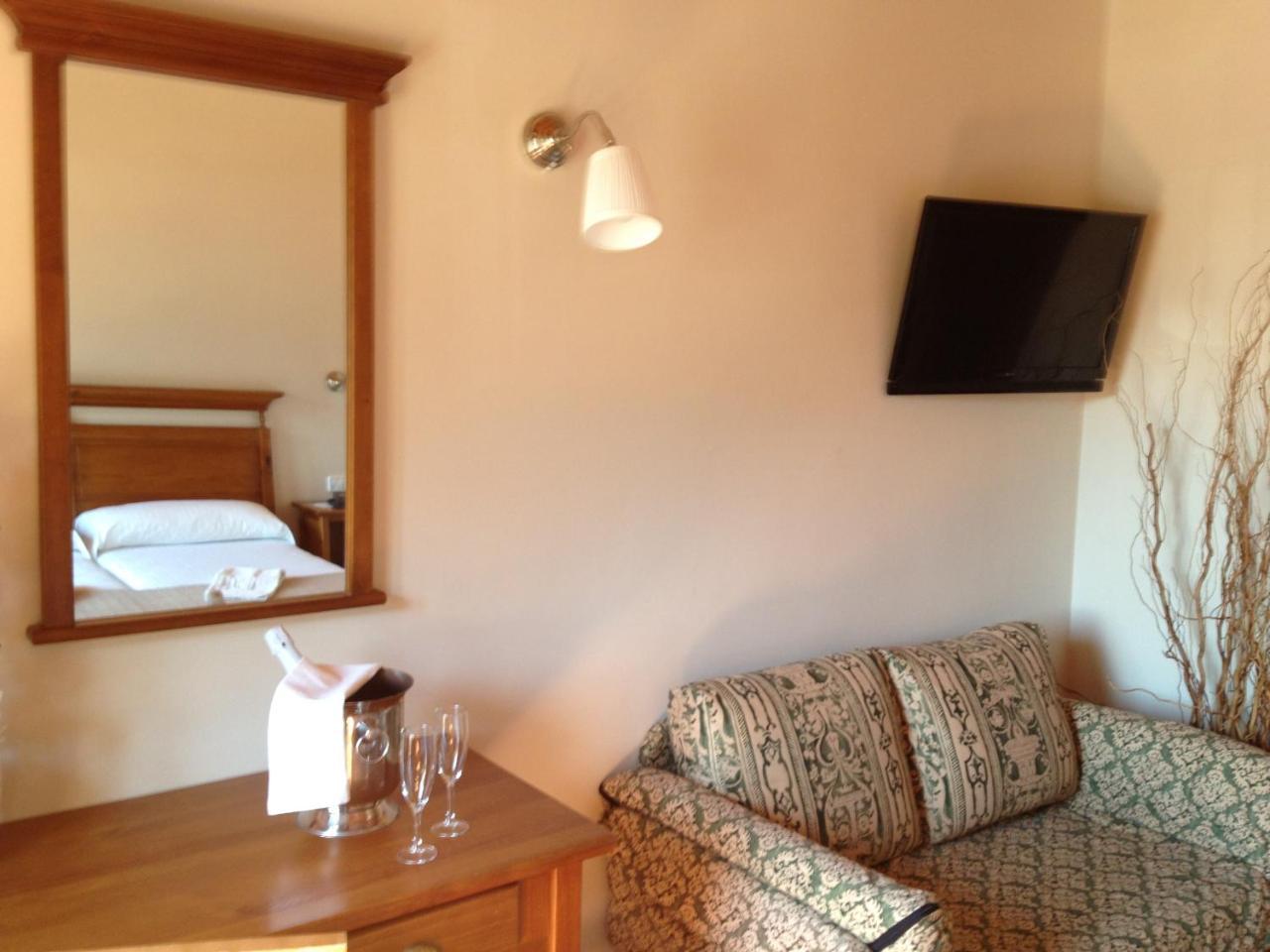 Quadruple Room,1081431979:JPEG
