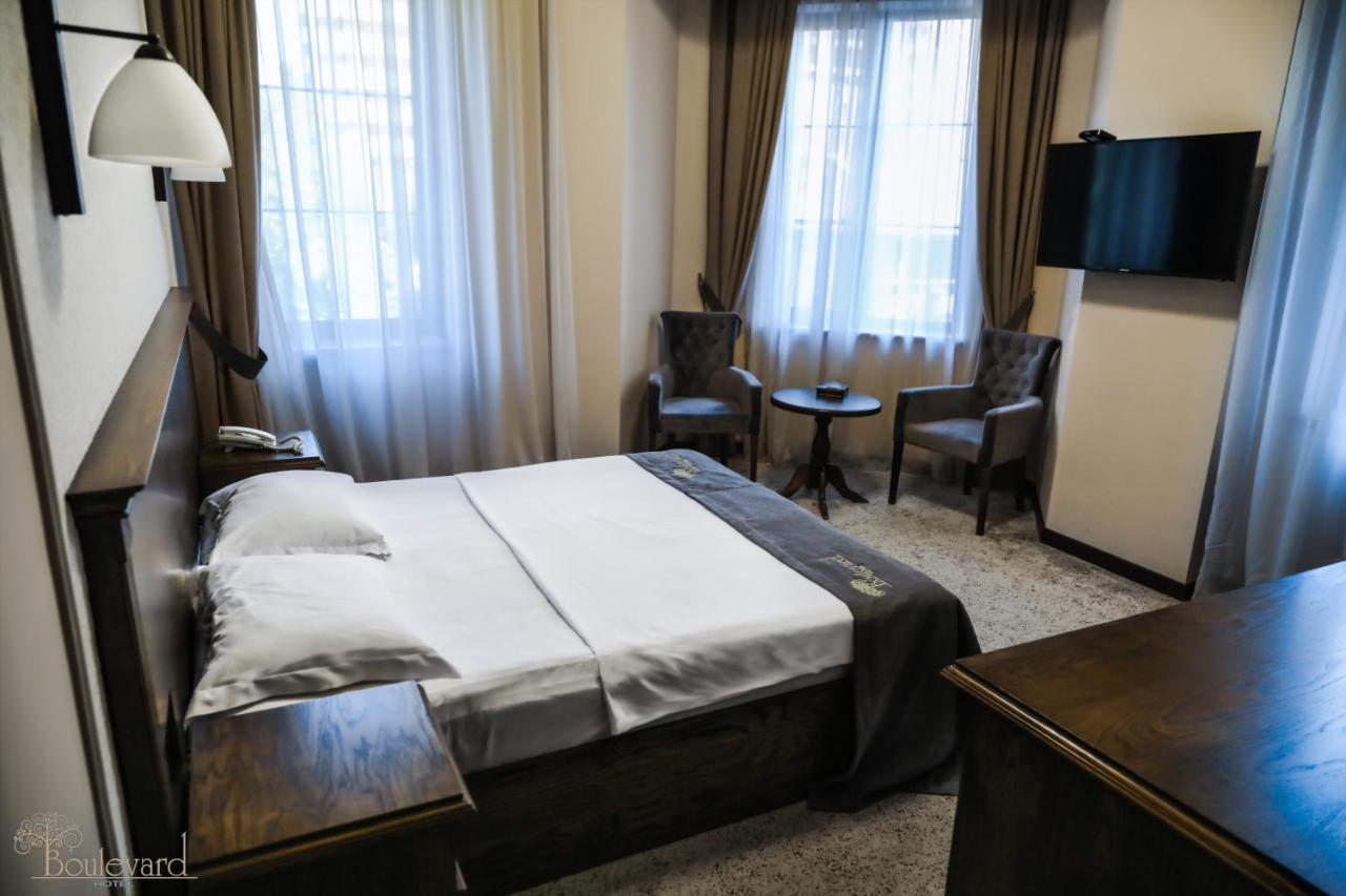 Superior Double or Twin Room Garden View