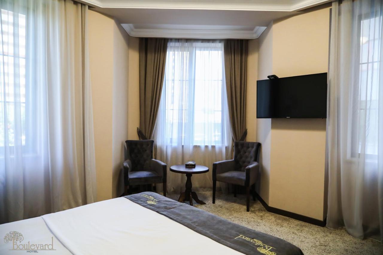 Superior Double or Twin Room Garden View