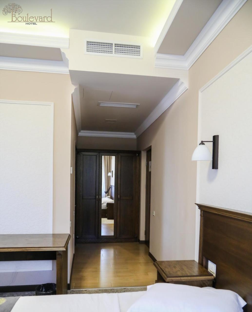 Superior Double or Twin Room Garden View