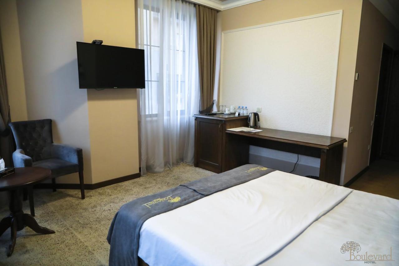 Superior Double or Twin Room Garden View