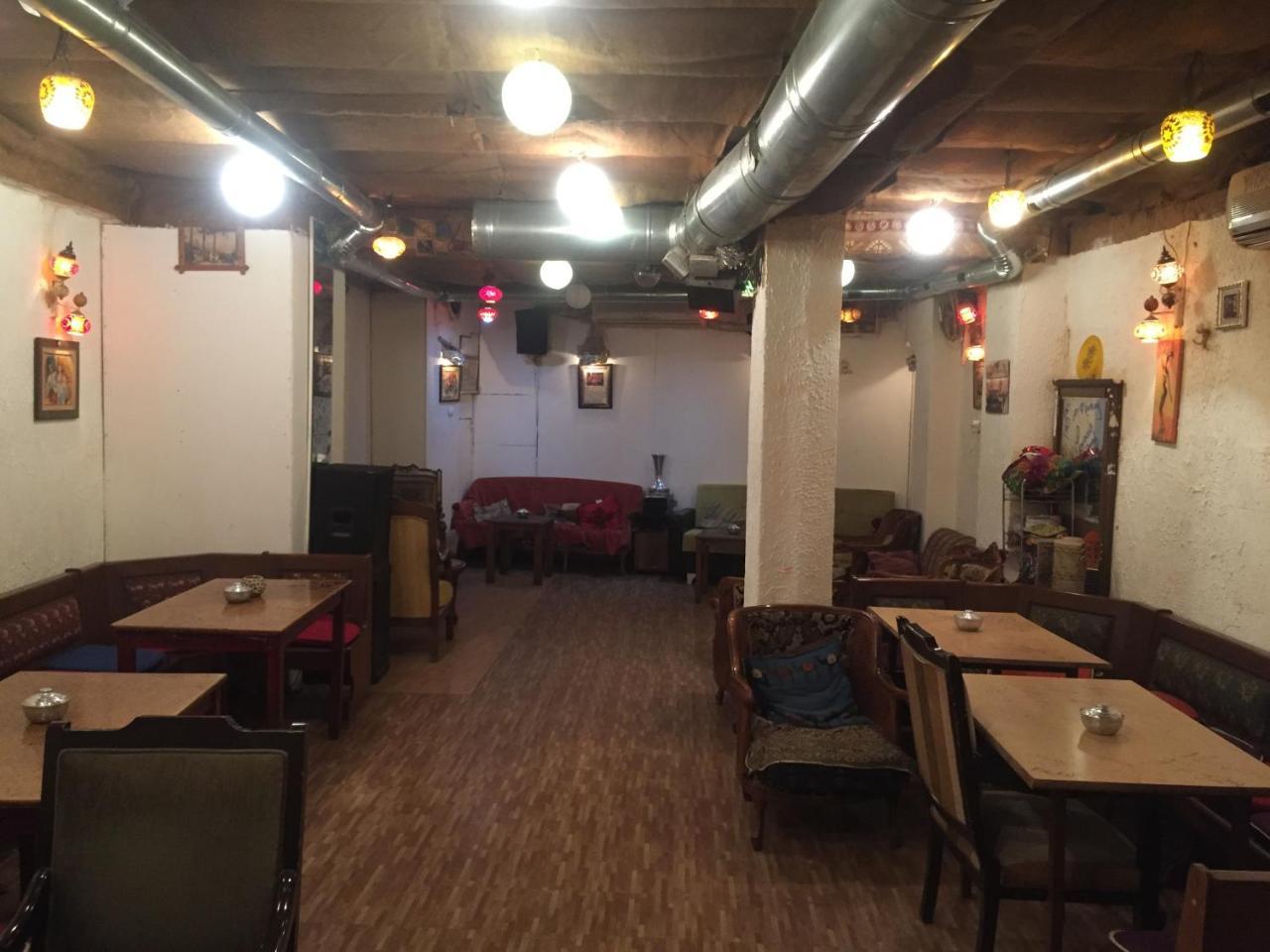 Single Room,743051767:JPEG