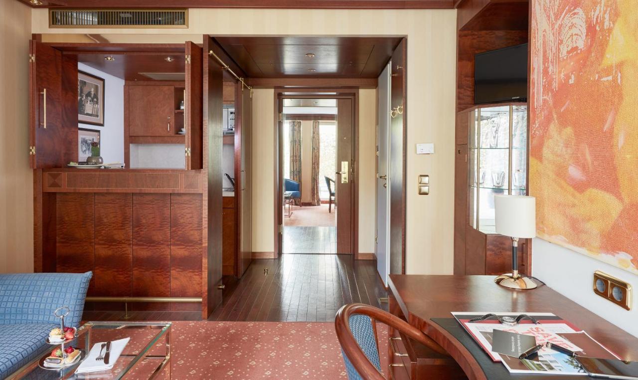 PLUS Double Room
