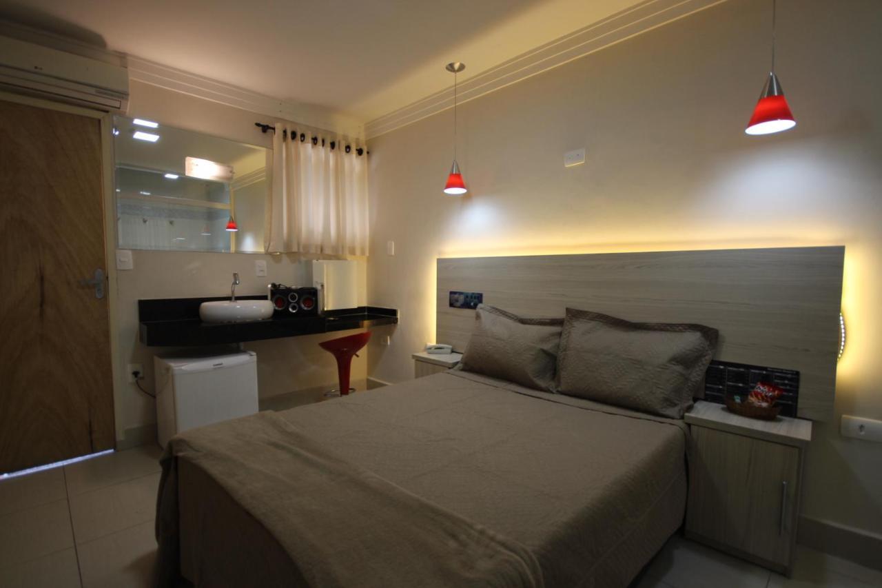 Large Double or Twin Room,744131476:JPEG