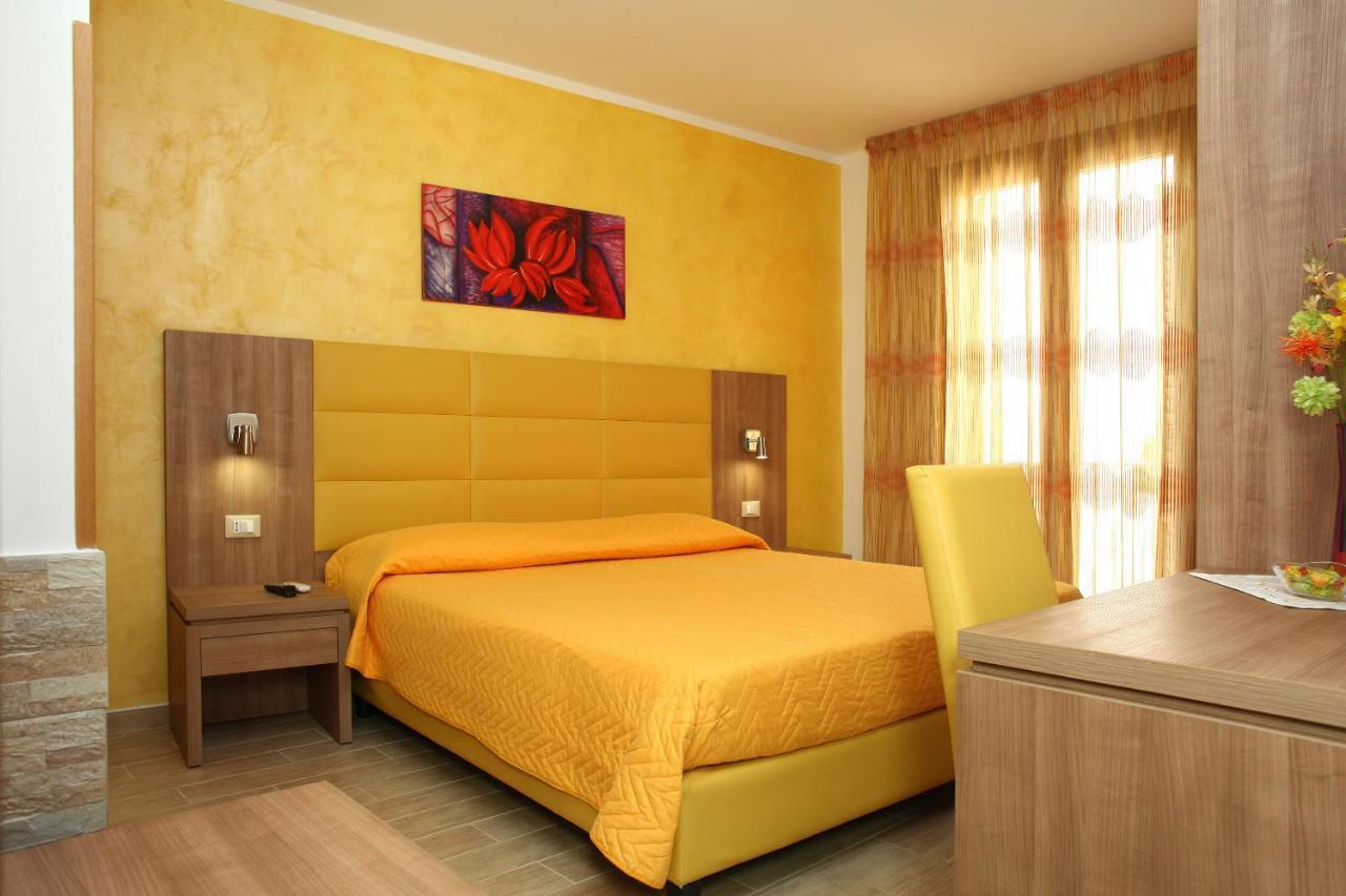 Double Room Balcony,747077906:JPEG