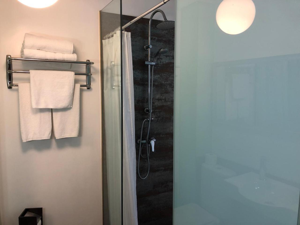 Superior Double or Twin Room,758086042:JPEG