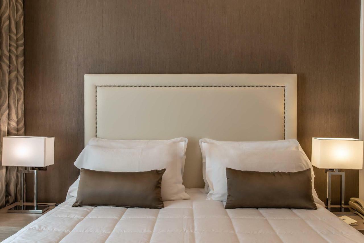 Deluxe Double or Twin Room,779247783:JPEG