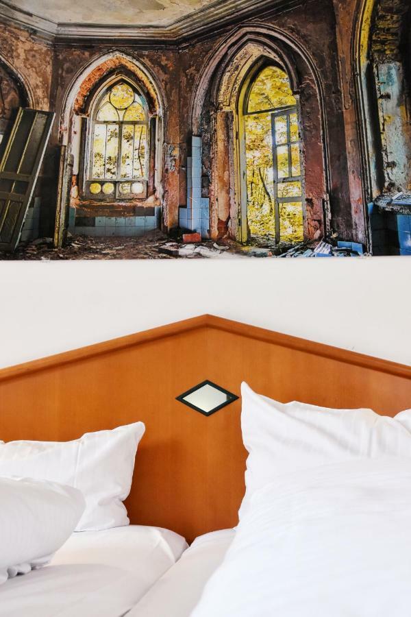 Double Room,784071324:JPEG