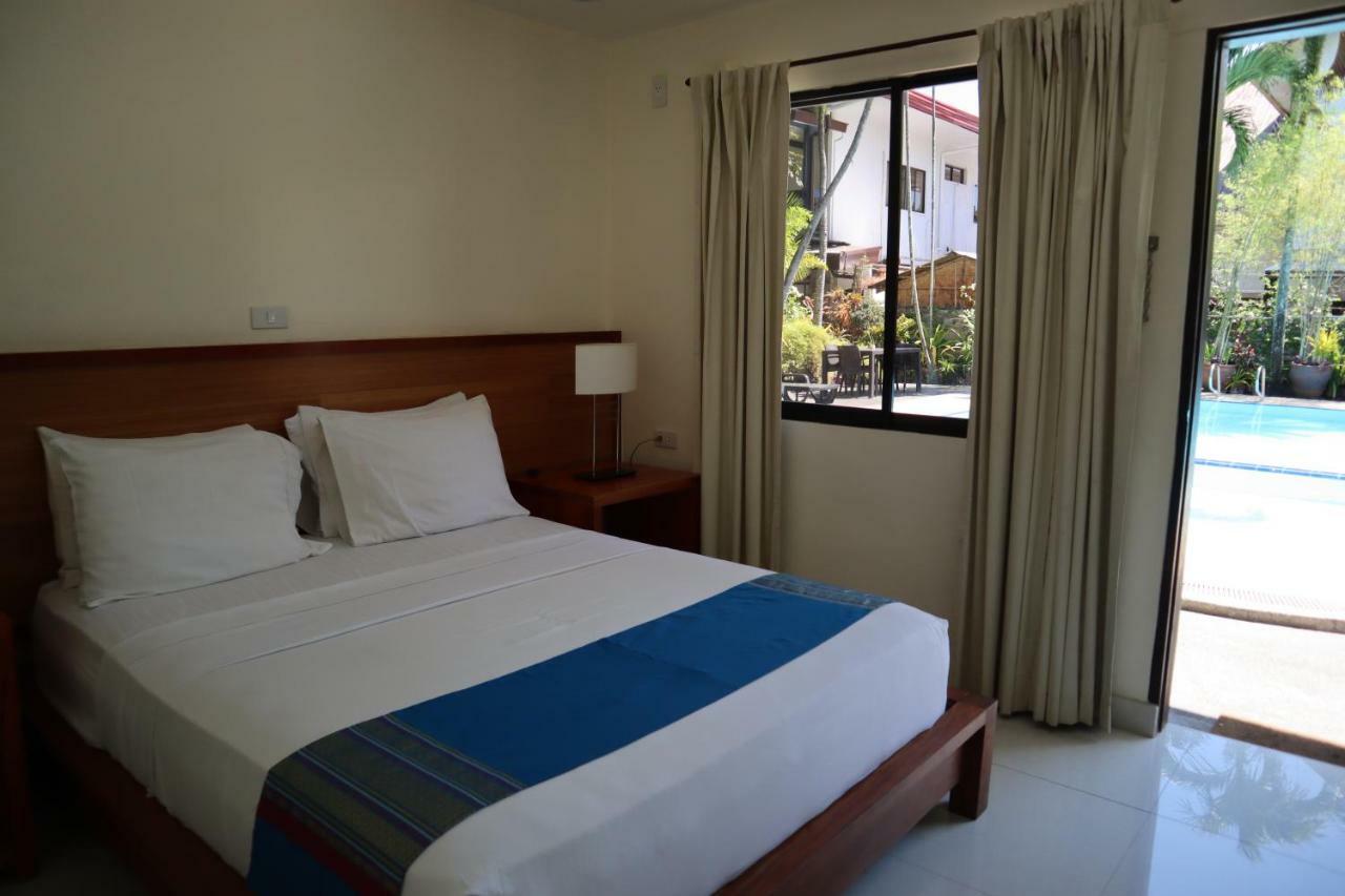 Poolside Deluxe Double Room