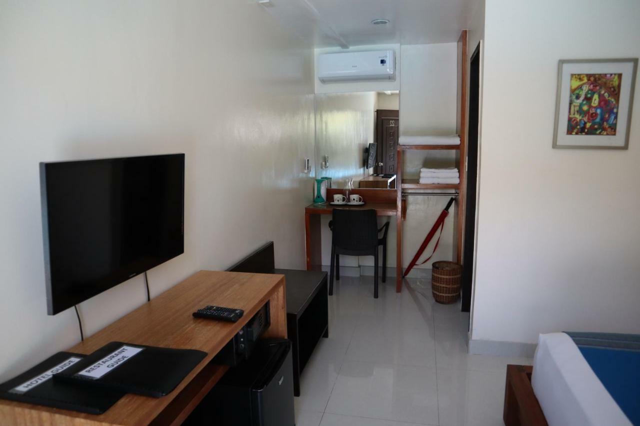 Poolside Deluxe Double Room