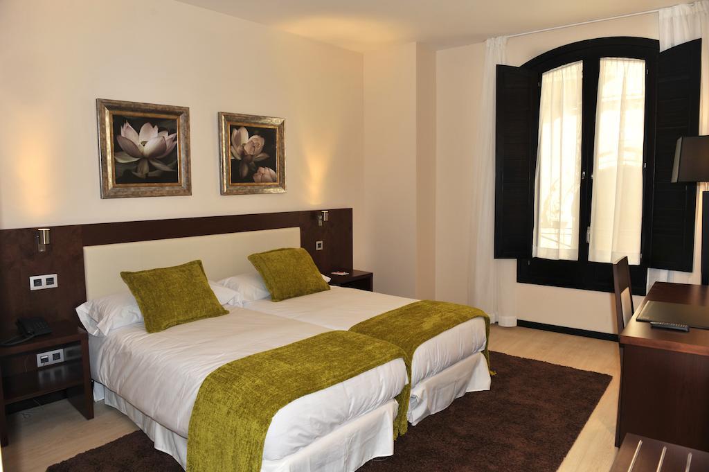 Twin Room,79787337:JPEG