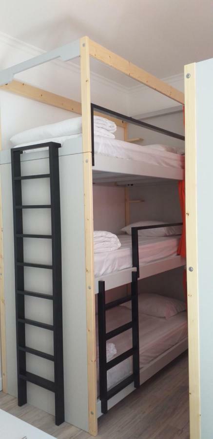 Bed in 10-Bed Male Dormitory Room,790059846:JPEG