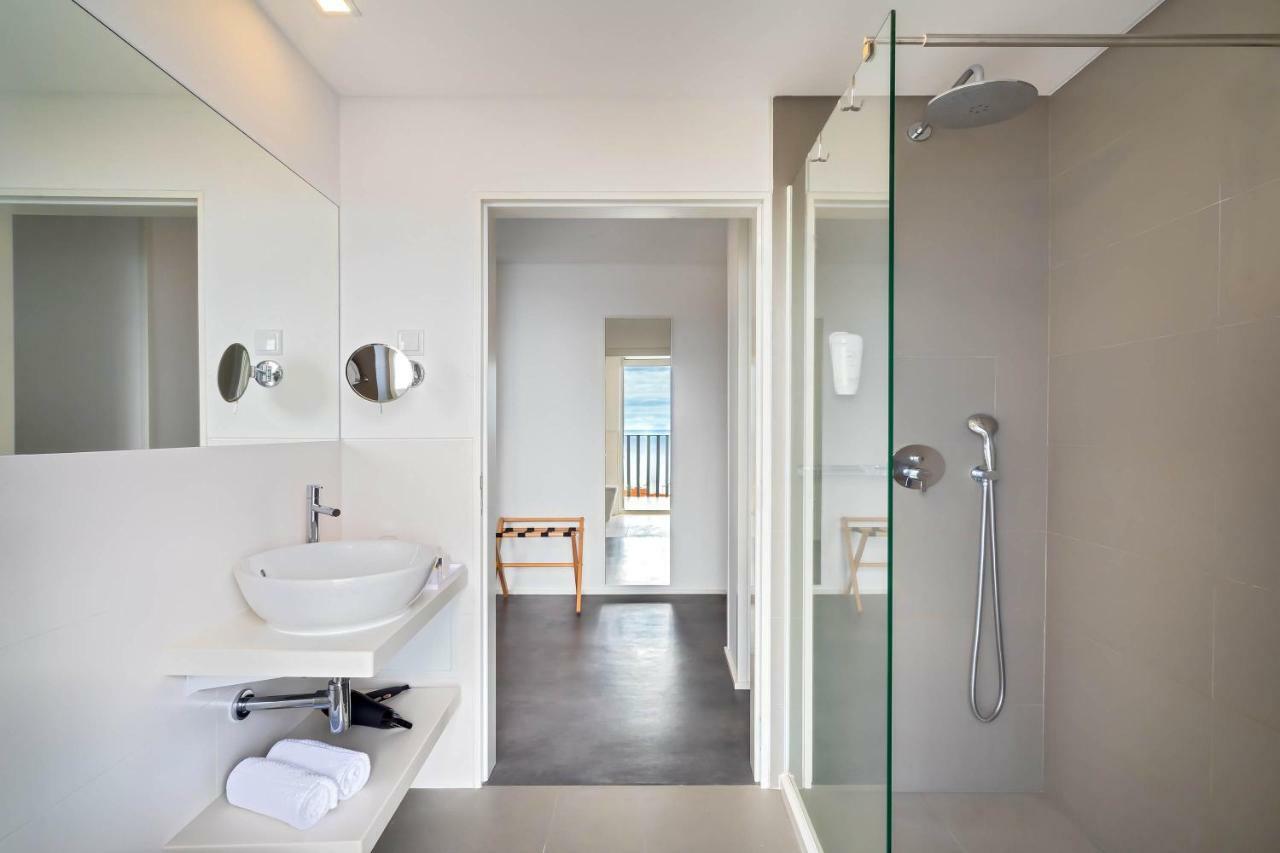 Suite Junior con vistas al mar (3 adultos)