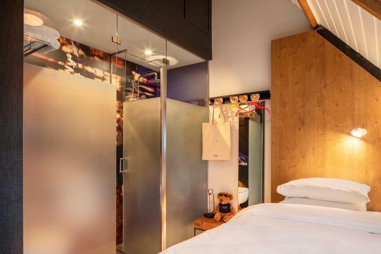 Epic room
