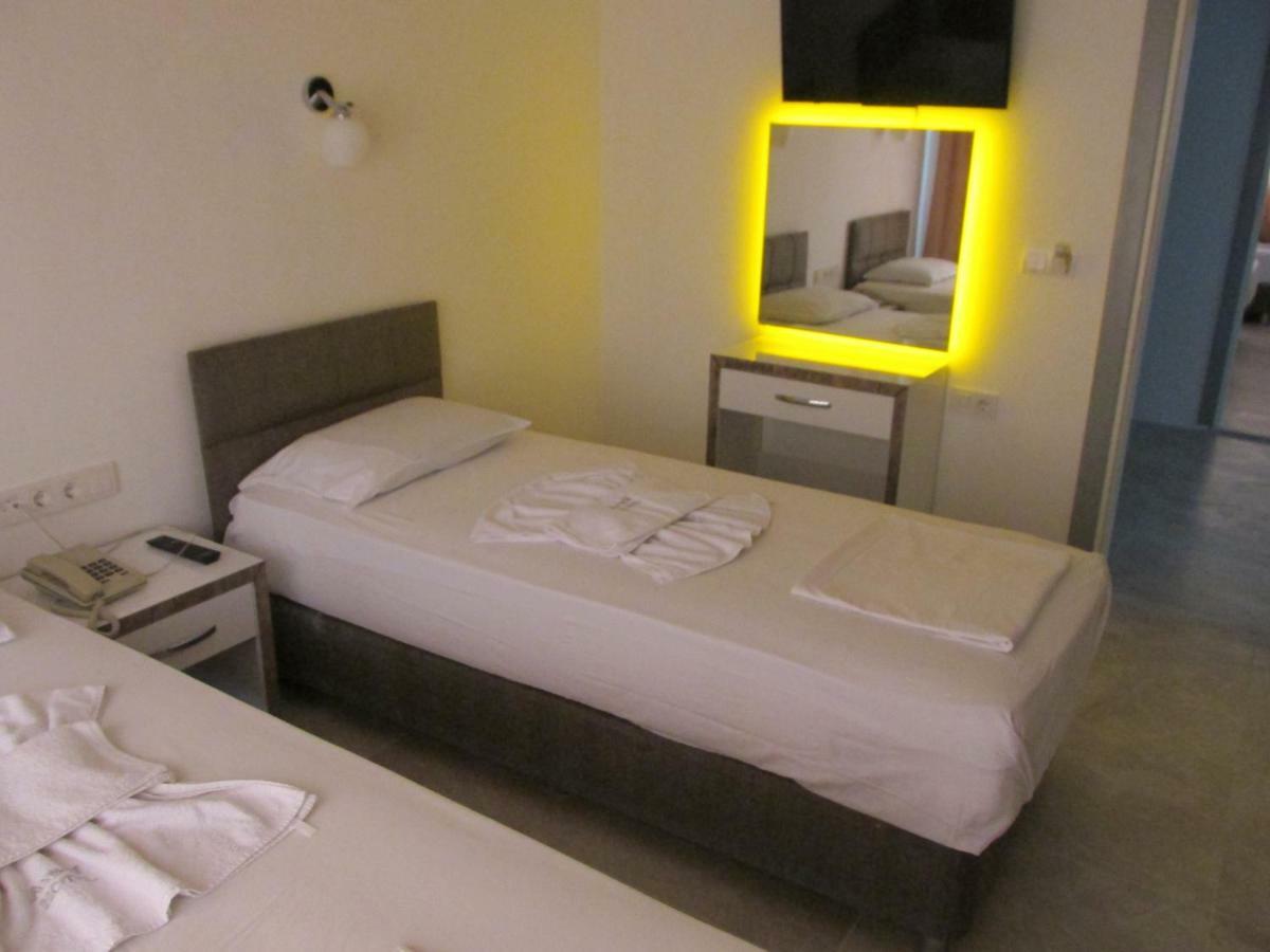 Twin Room,815470286:JPEG