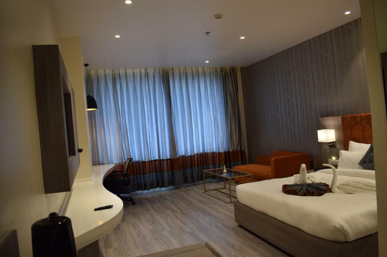 Superior Double Room,838457978:JPEG