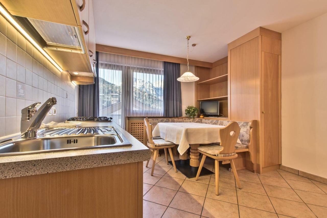 Apartment,850819082:JPEG
