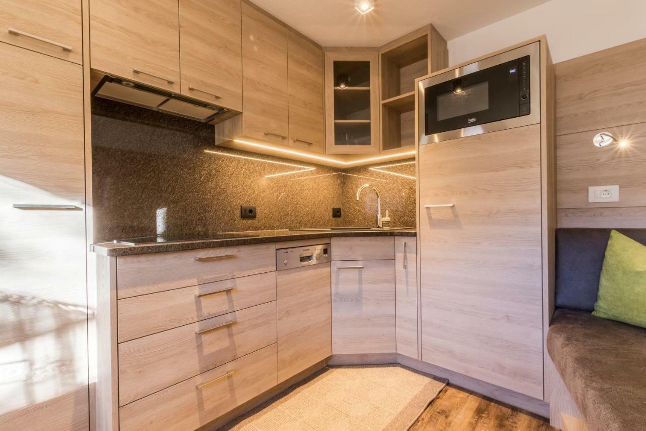 Superior Apartment,850866257:JPEG