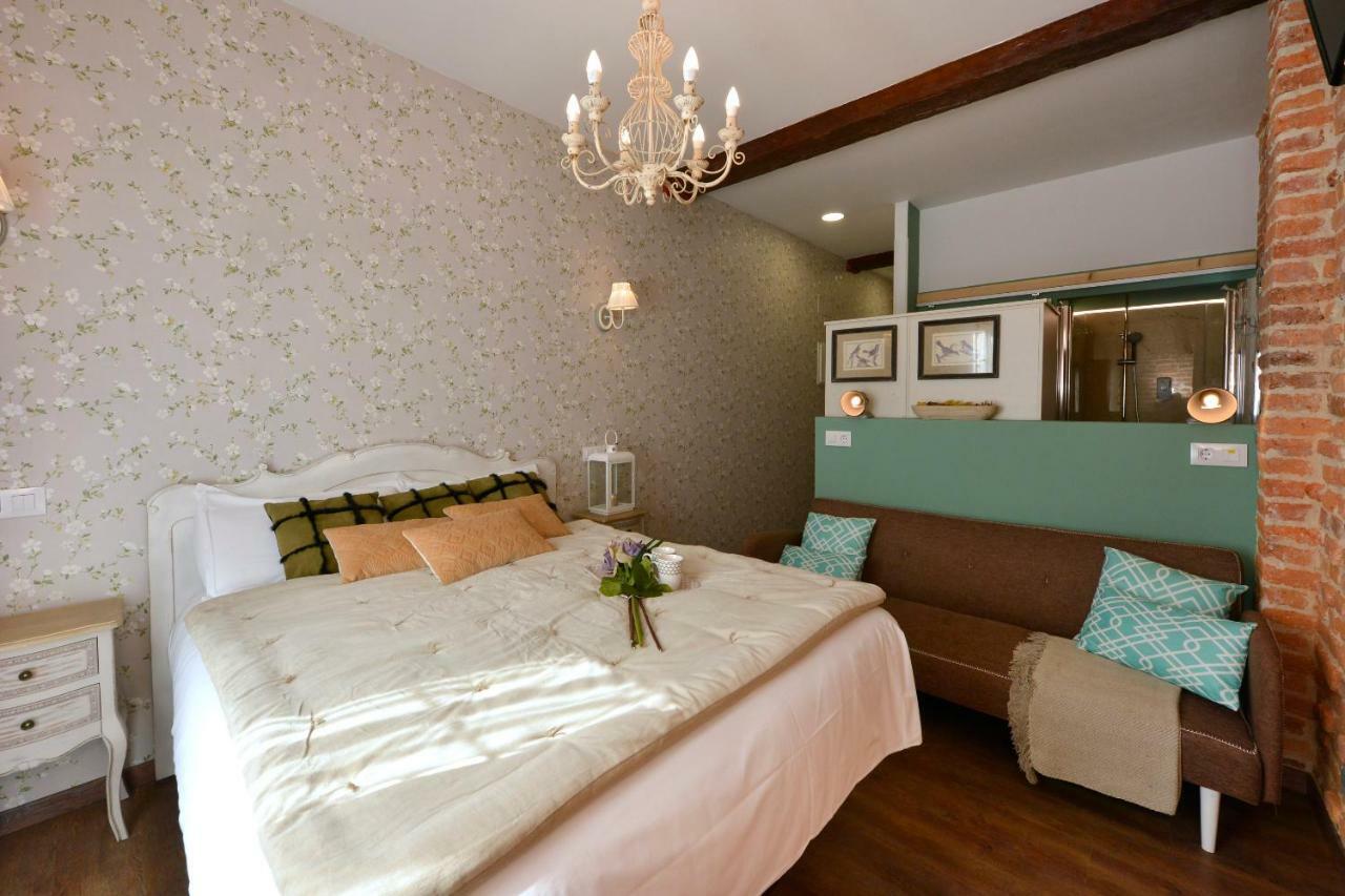 Superior Double Room Extra Bed