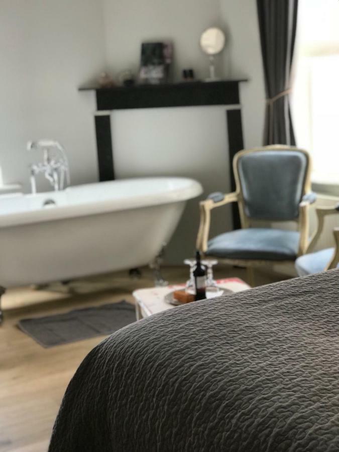 Double Room Bath,1077879079:JPEG