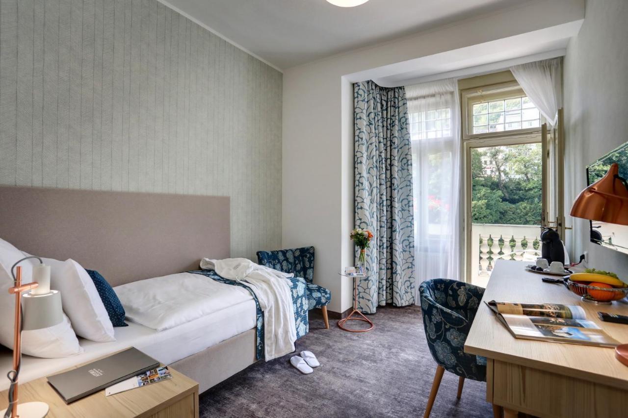 Superior Single Room