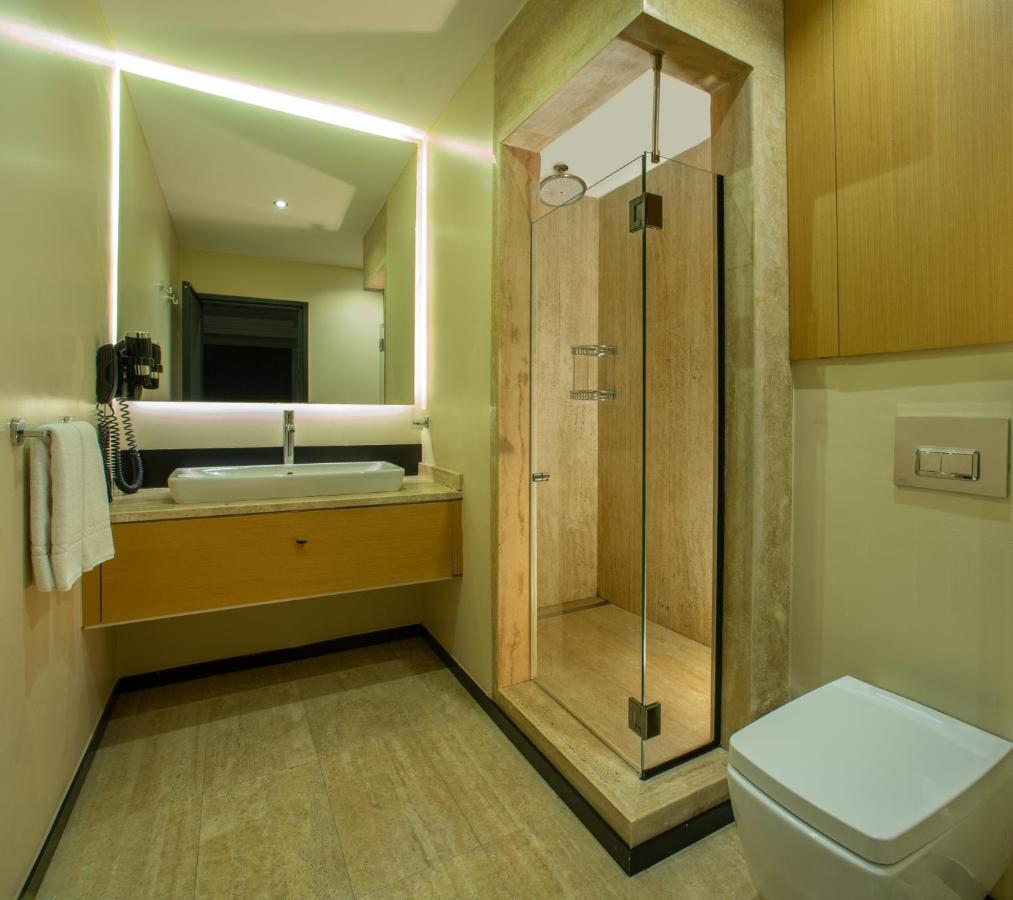 Economy Double Room,933730753:JPEG