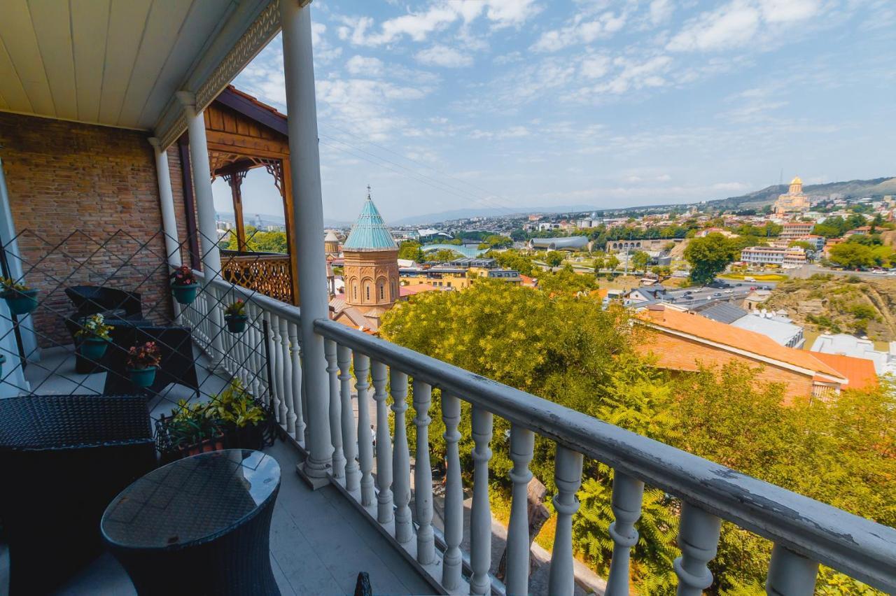 Superior Twin Room City View Balcony