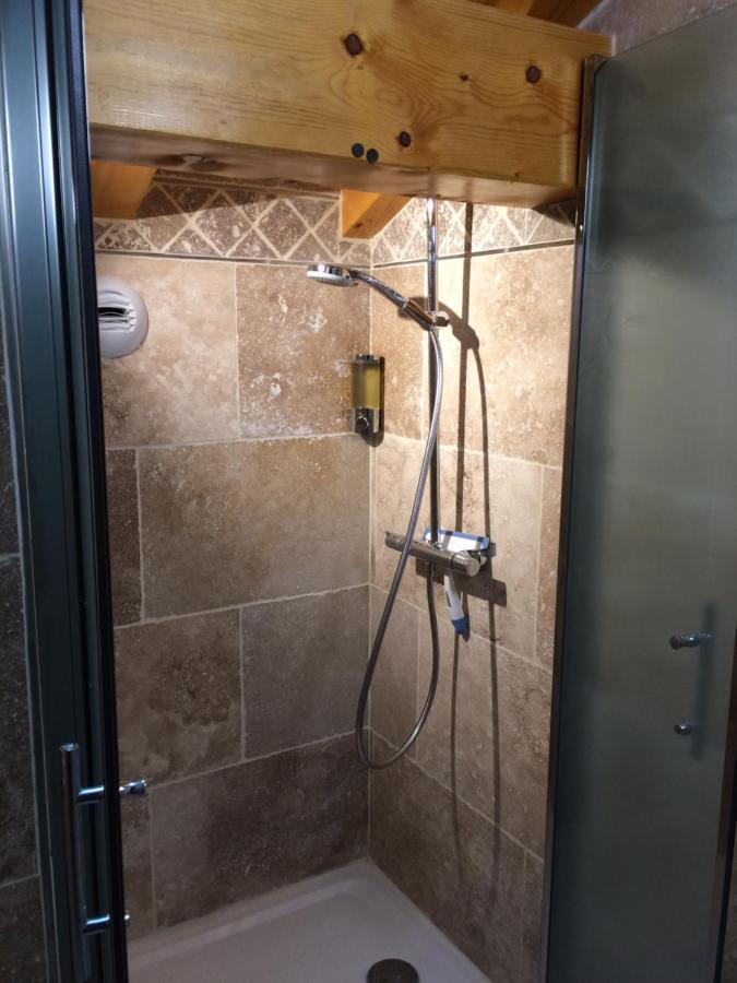 Double Room Private Bathroom