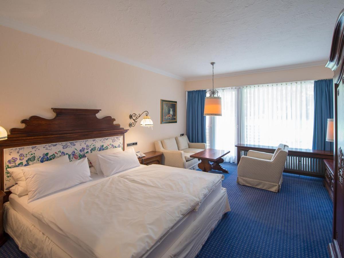 Doppelzimmer mit Balkon