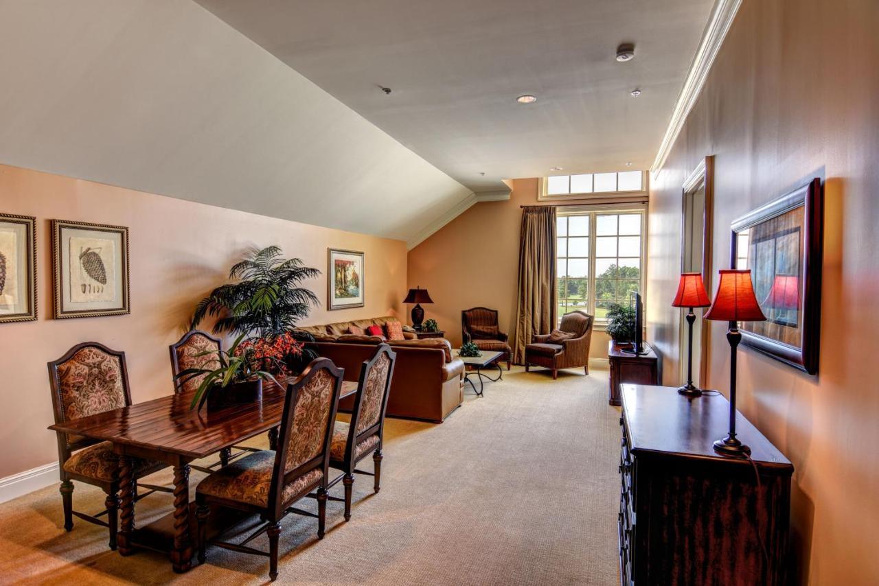 Two-Bedroom Suite