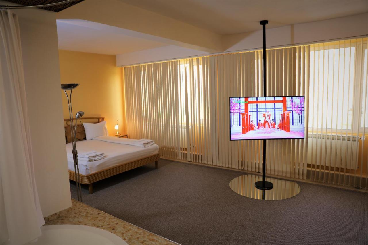 Suite Spa Bath