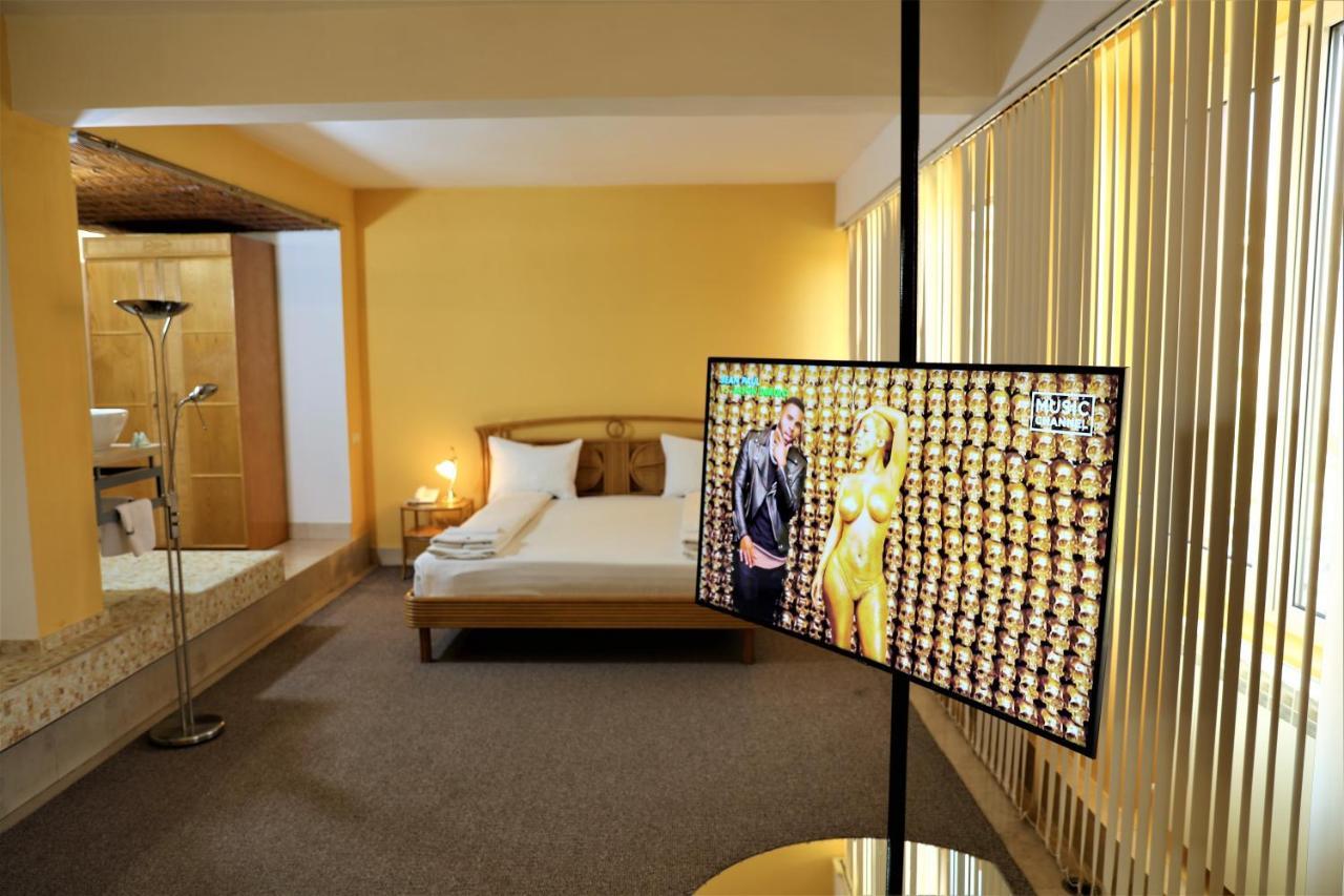 Suite Spa Bath