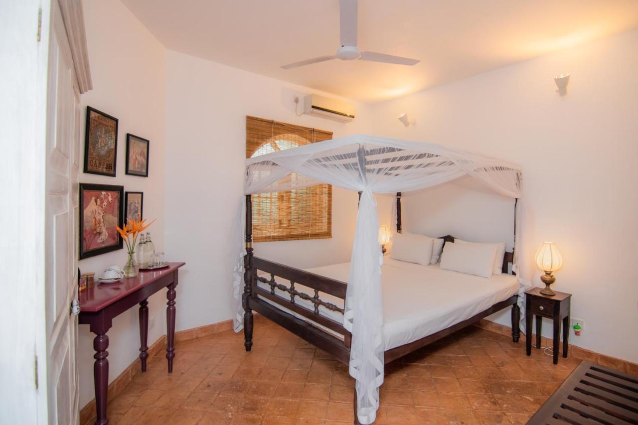 Standard Double Room,978057292:JPEG