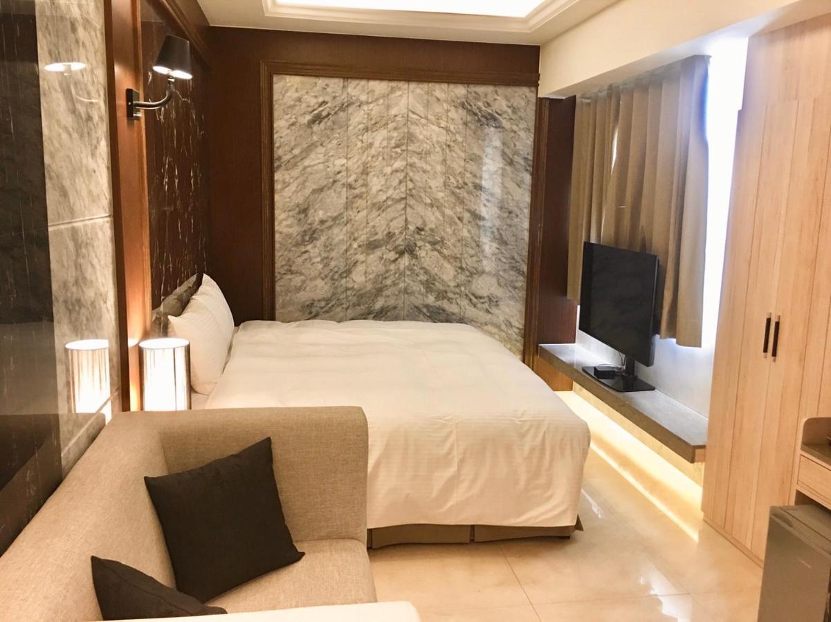 Deluxe Double Room,978029845:JPEG