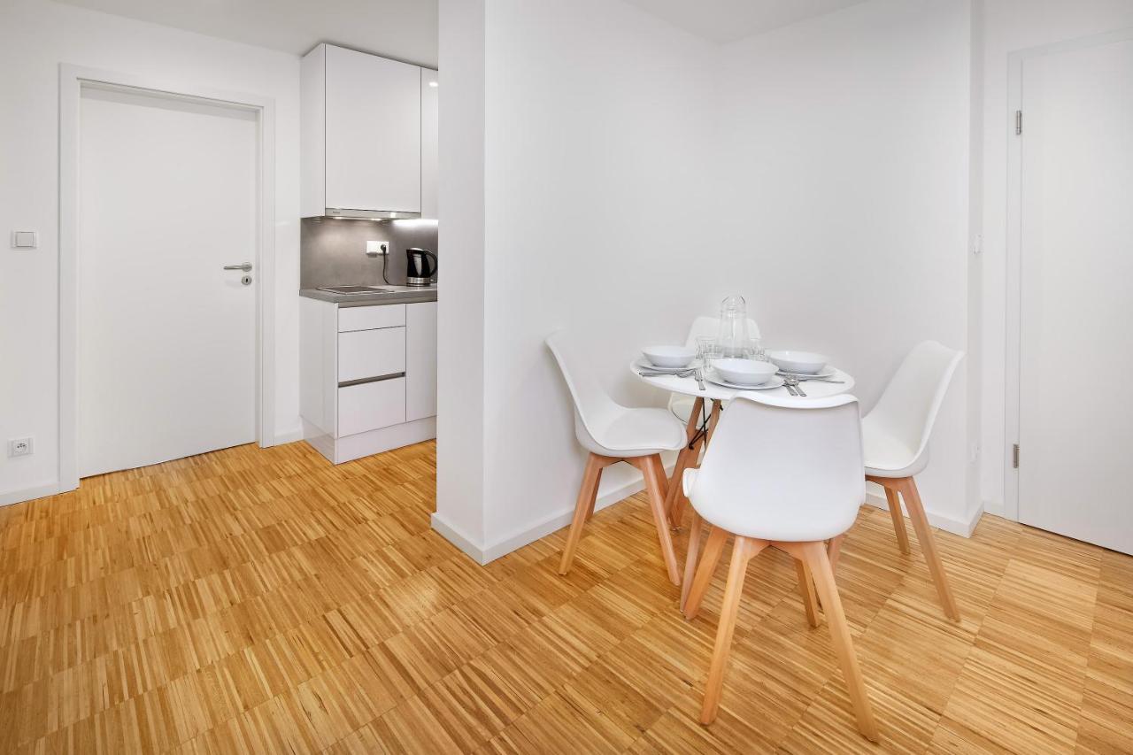 Two-Bedroom Quadruple Room,1216481044:JPEG