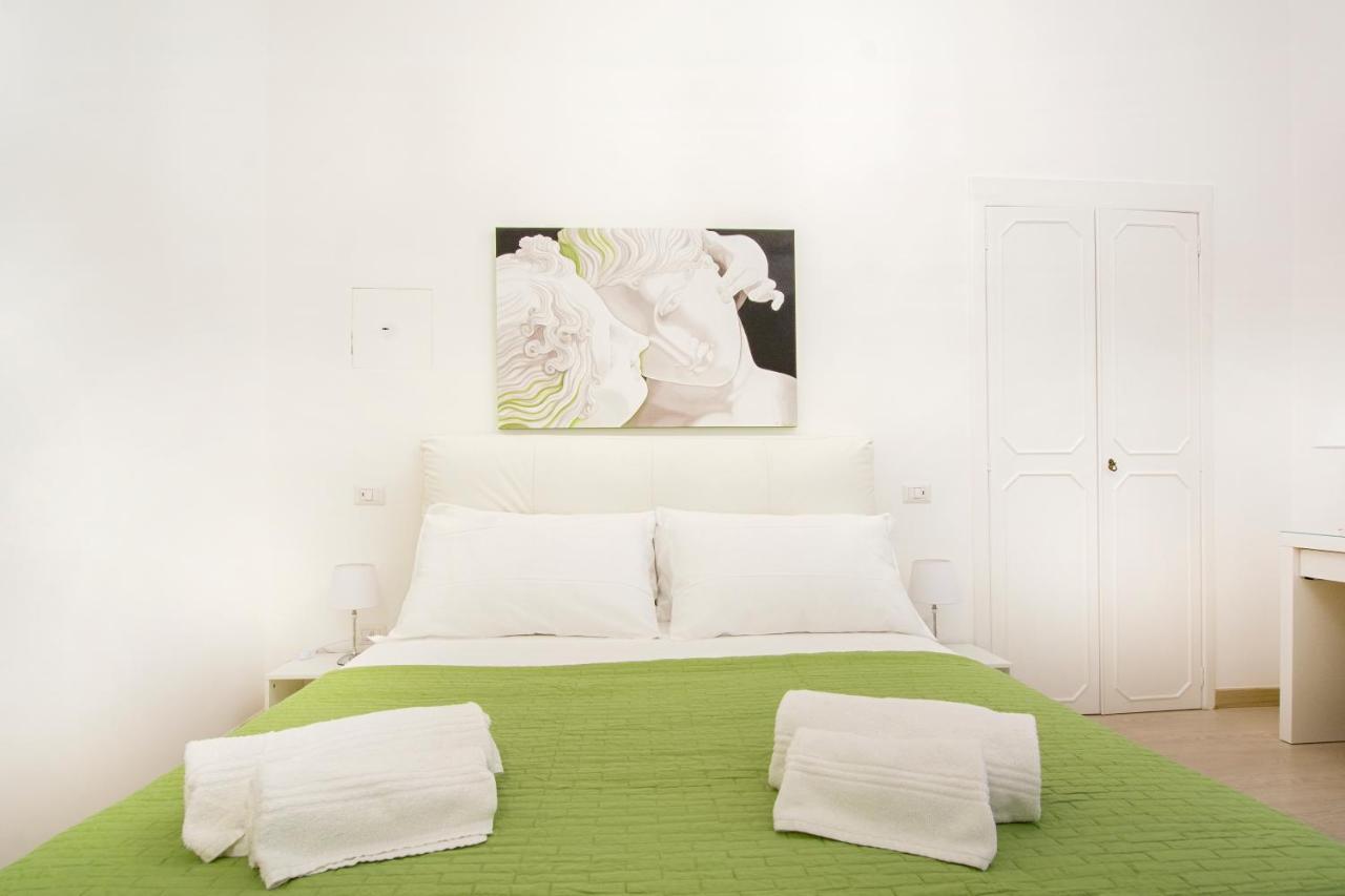 Standard King Room,1092718182:JPEG
