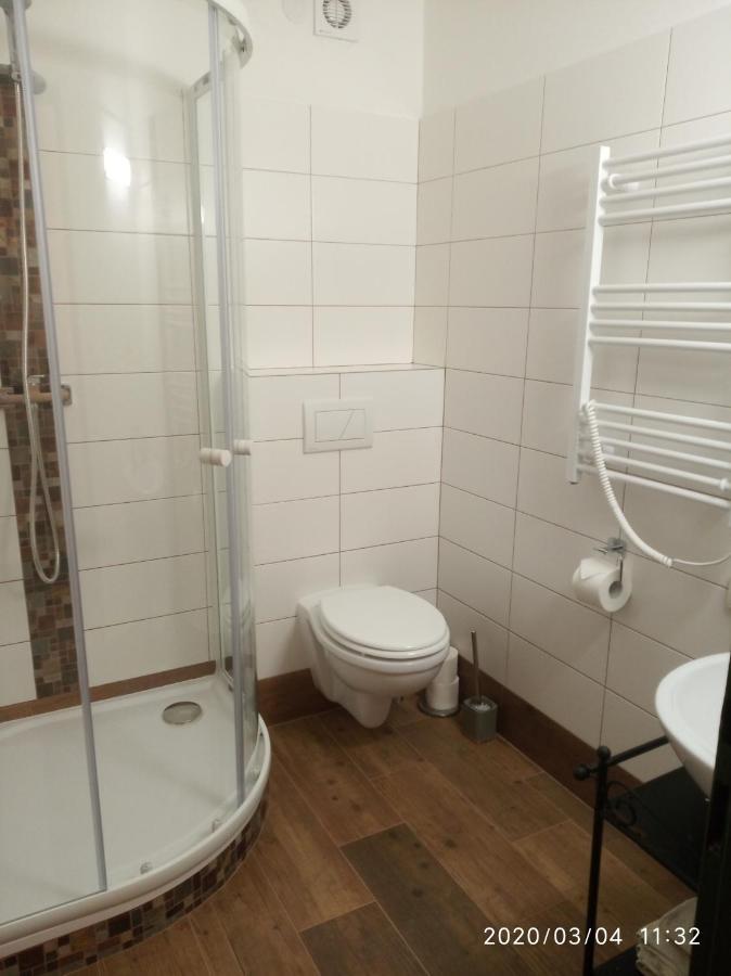 Double Room,1710617541:JPEG