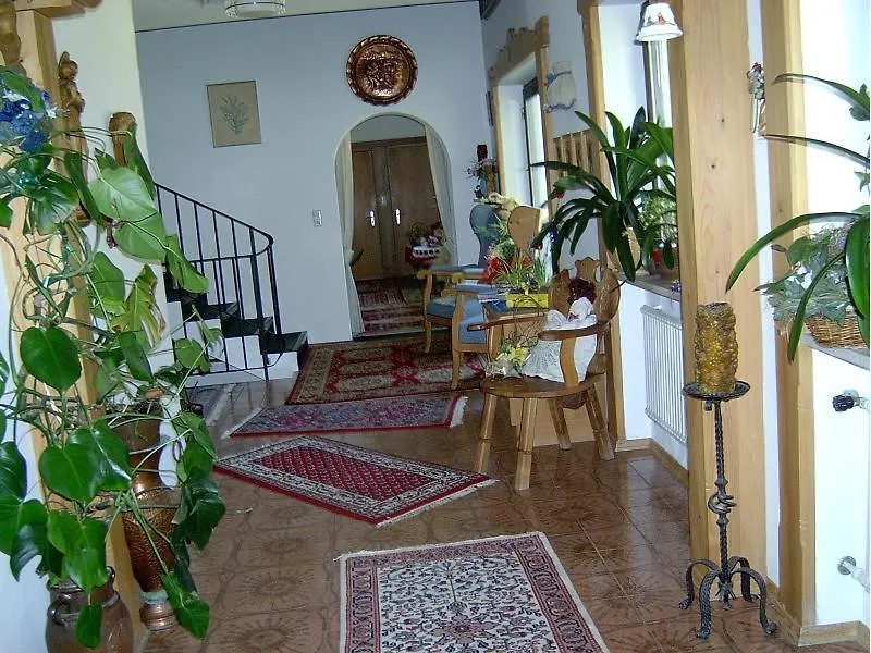 Hotel- Pension Oechsner-1
