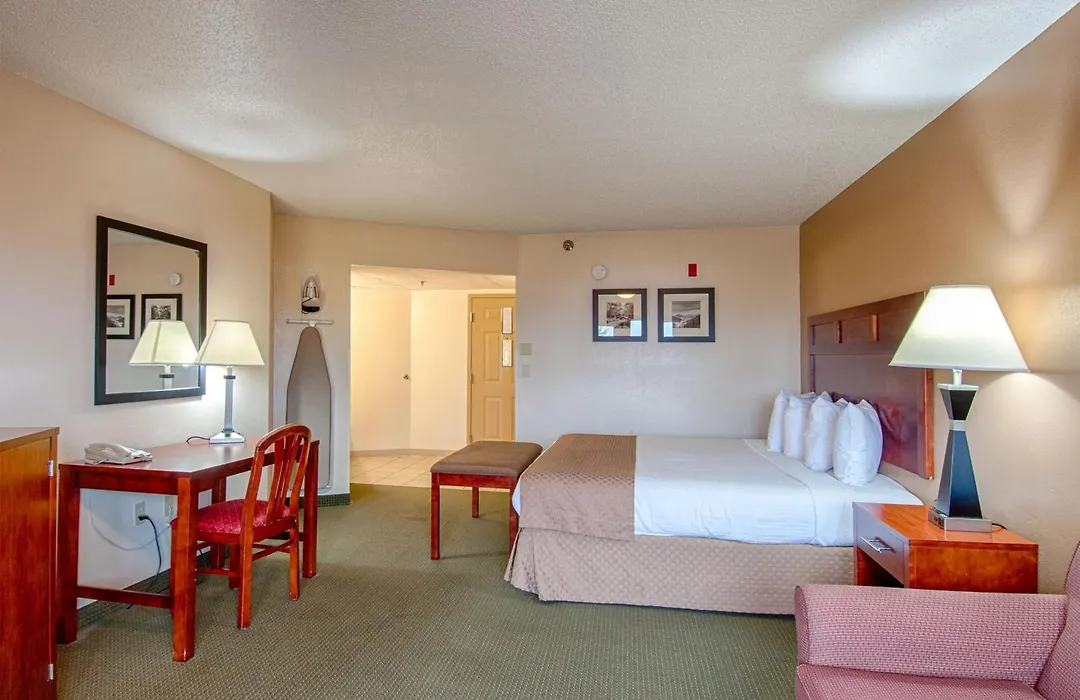 Park Tower Inn-1