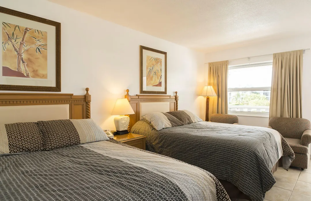 Carriage House Resort-1