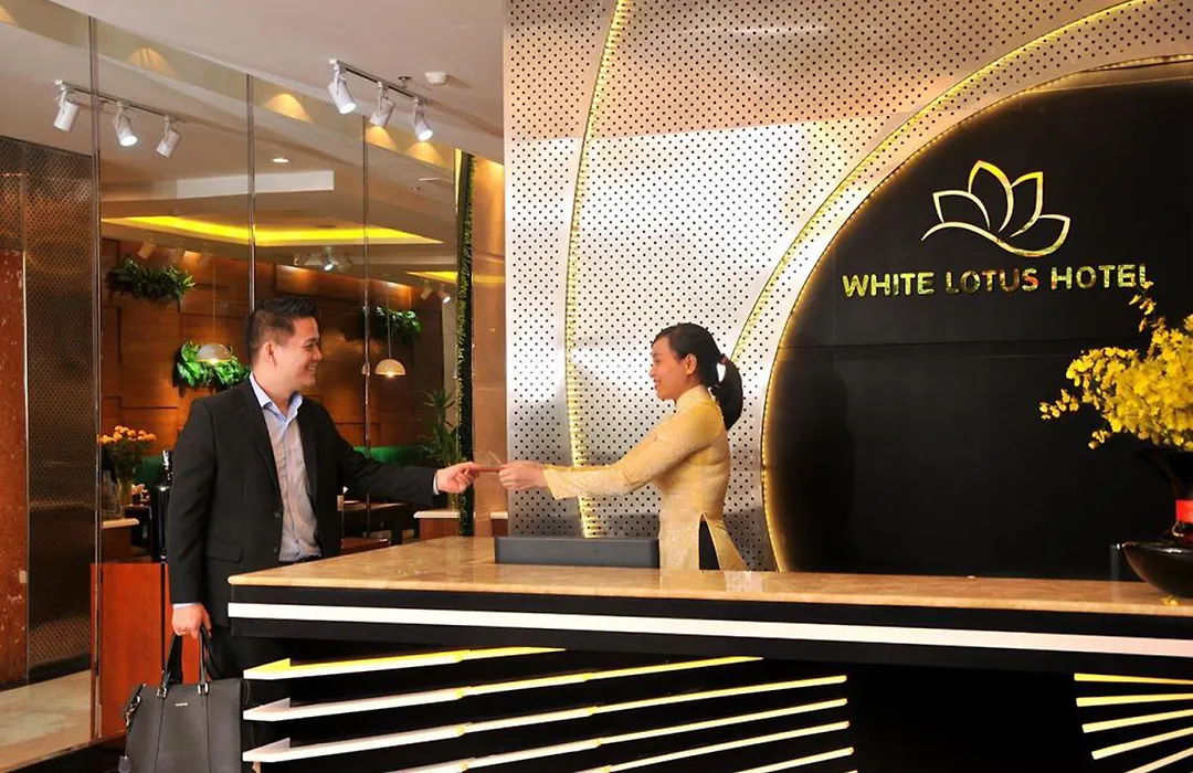 White Lotus Hotel Saigon-1