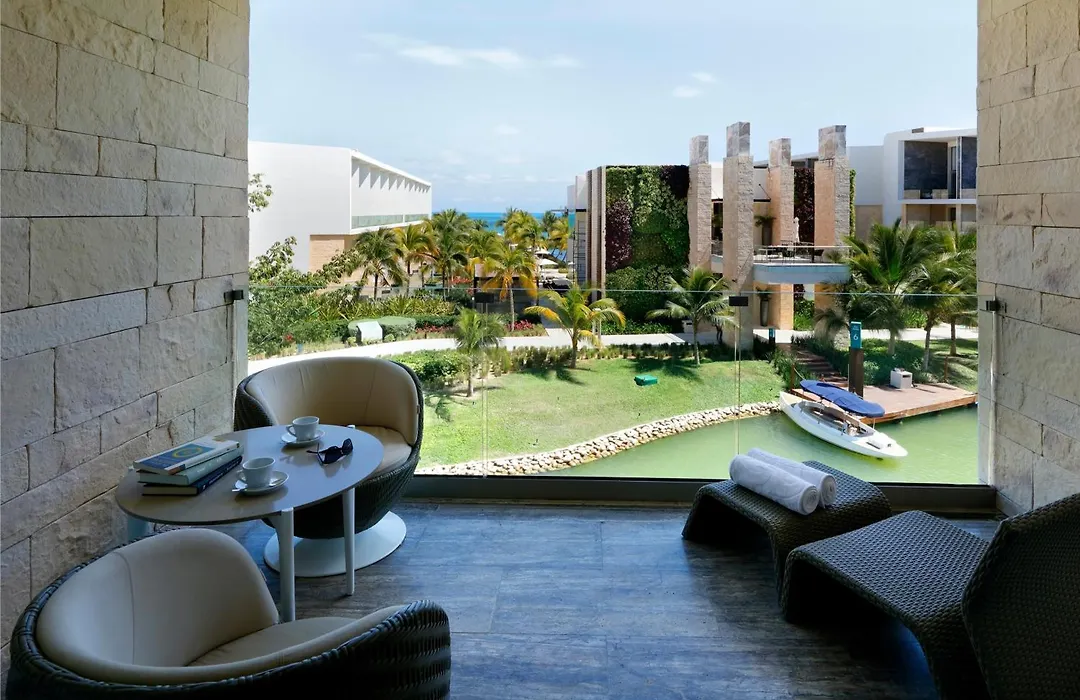 Grand Palladium Select Costa Mujeres-1