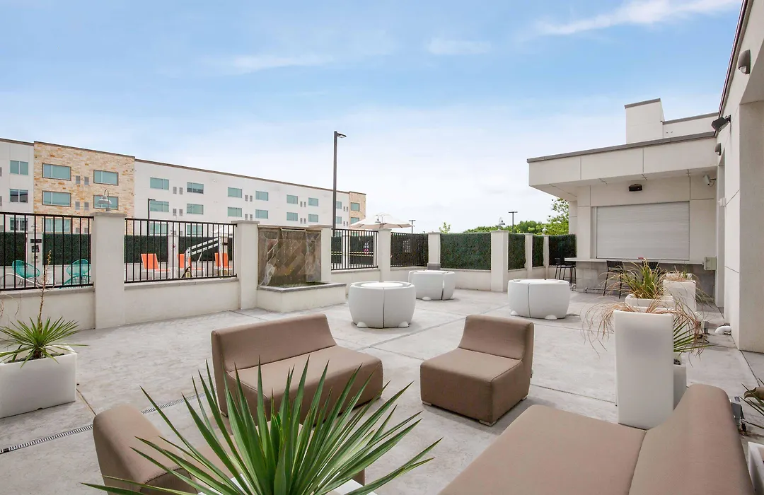 Aloft By Marriott Austin Round Rock-1