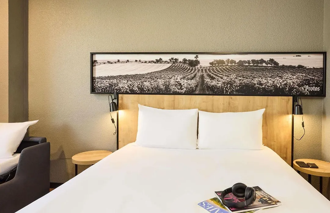 Ibis Valladolid-1