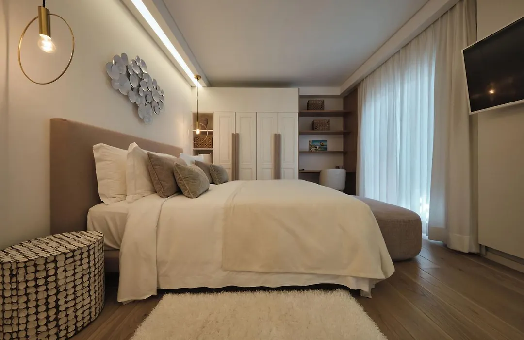 Pine Cliffs Village-1