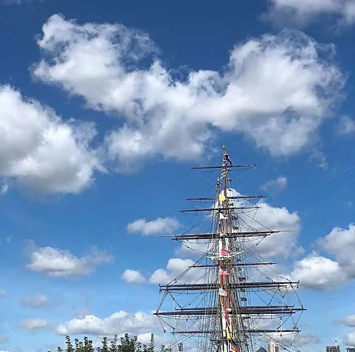 Admiral Hardy-1