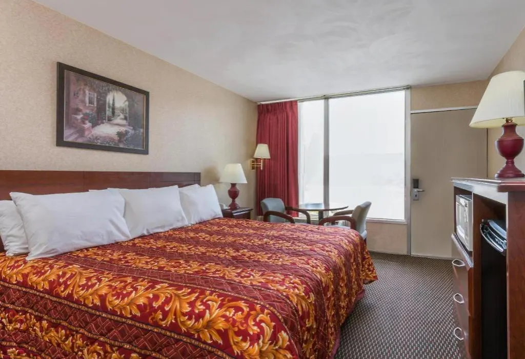 Ramada Limited Norfolk-1