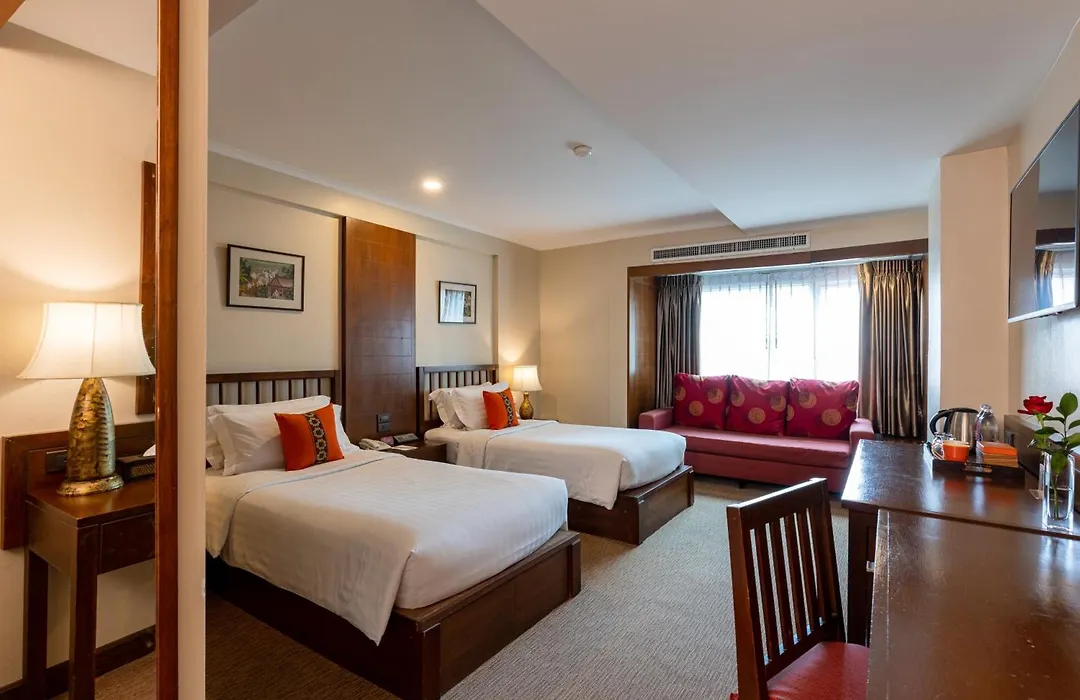 Movenpick Suriwongse Hotel Chiang Mai-1