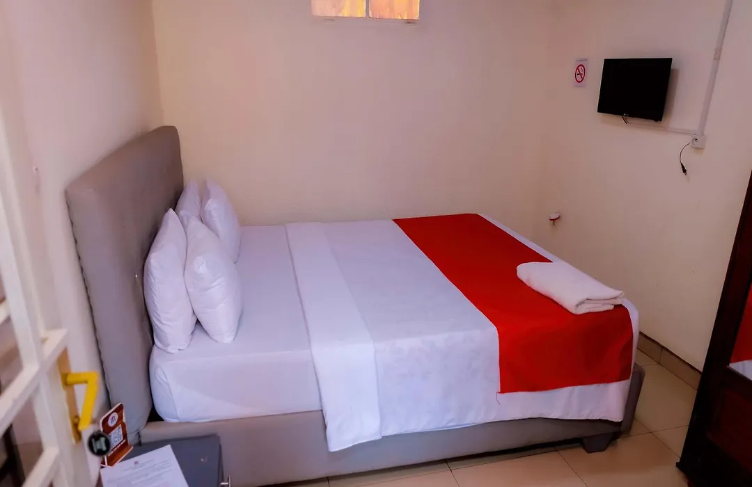 Martin Aviator Hotel-1